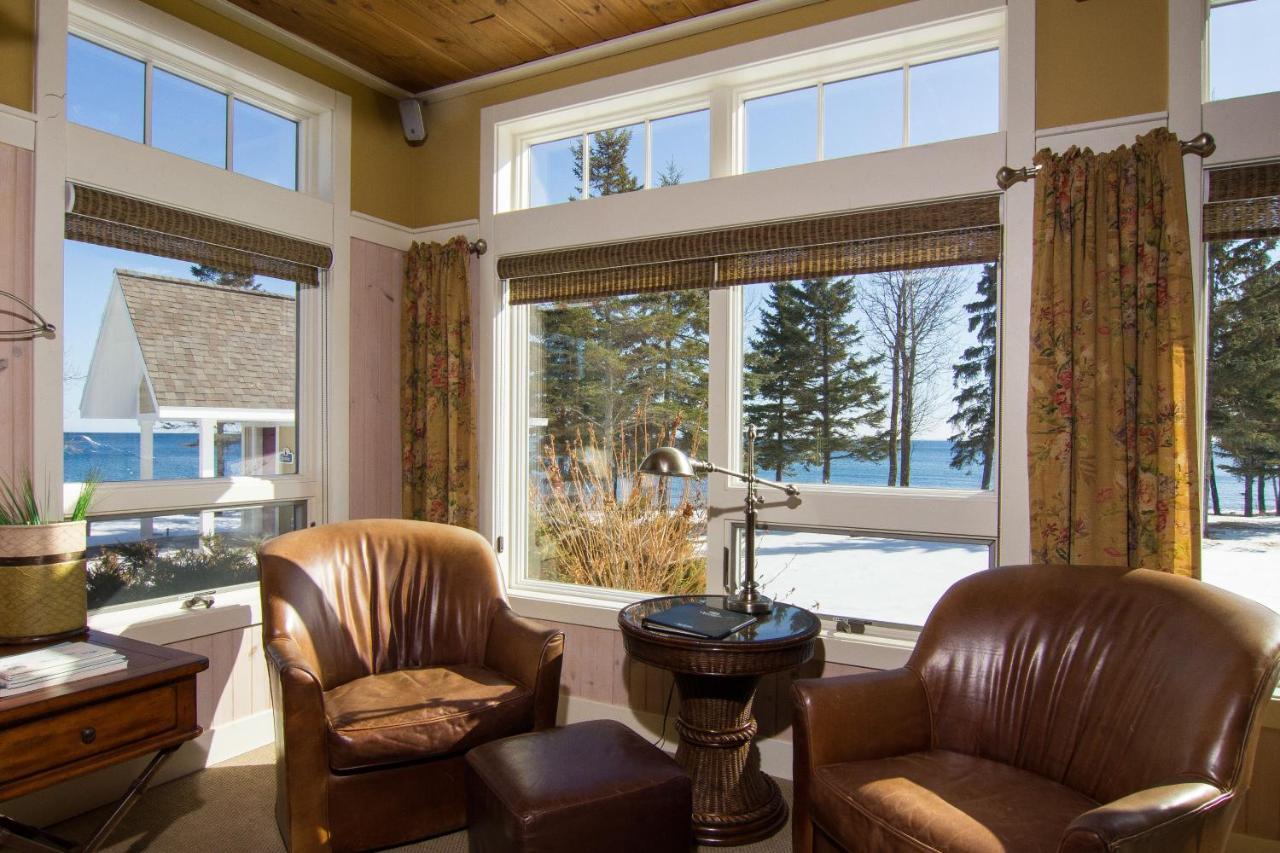 Larsmont Cottages Two Harbors Exterior photo